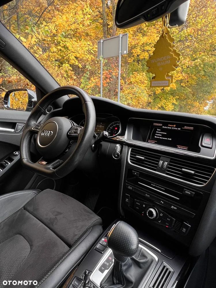 Audi A4 - 4