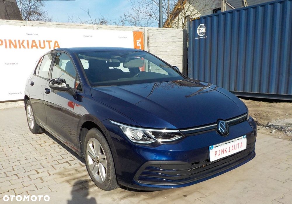Volkswagen Golf - 1