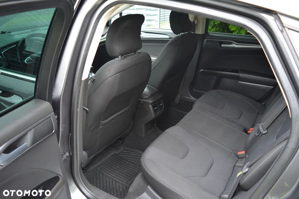Ford Mondeo 2.0 TDCi STart-Stopp Titanium - 21