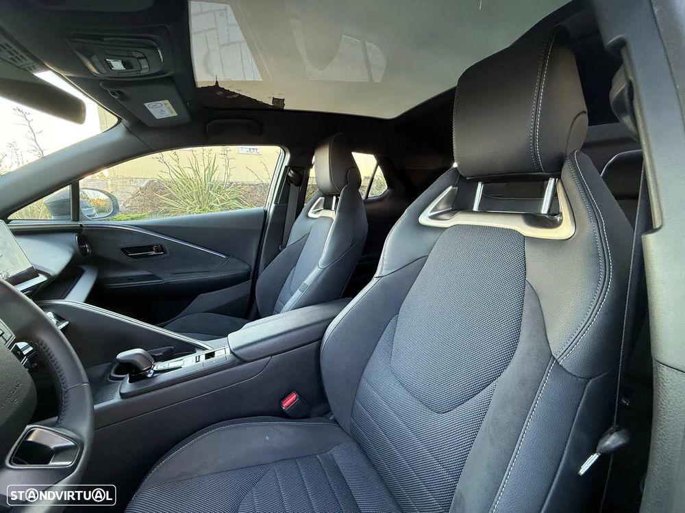 Toyota C-HR 1.8 Hybrid Exclusive+P.Luxury - 17