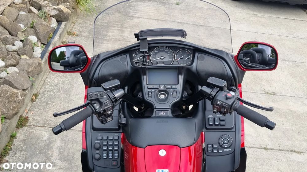 Honda GL - 32