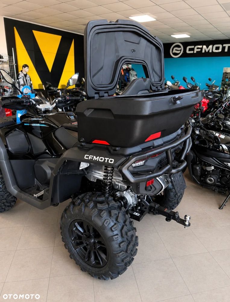 CFMoto CForce - 18