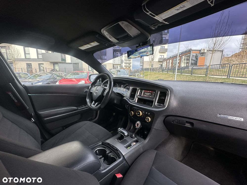 Dodge Charger - 9