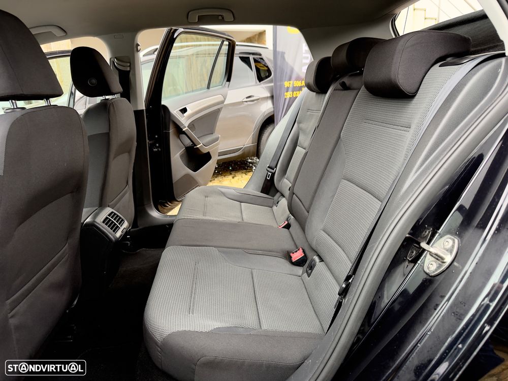 VW Golf 1.6 TDi BlueMotion Trendline - 47