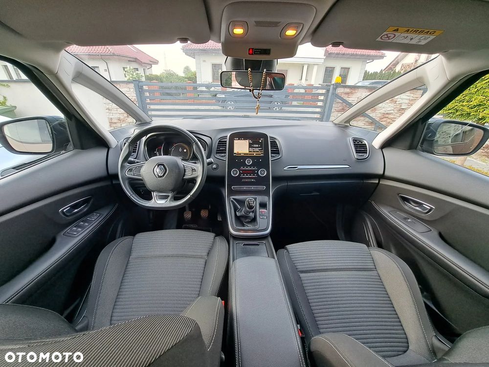 Renault Grand Scenic Gr 1.6 dCi Energy Tech Run S&S - 29