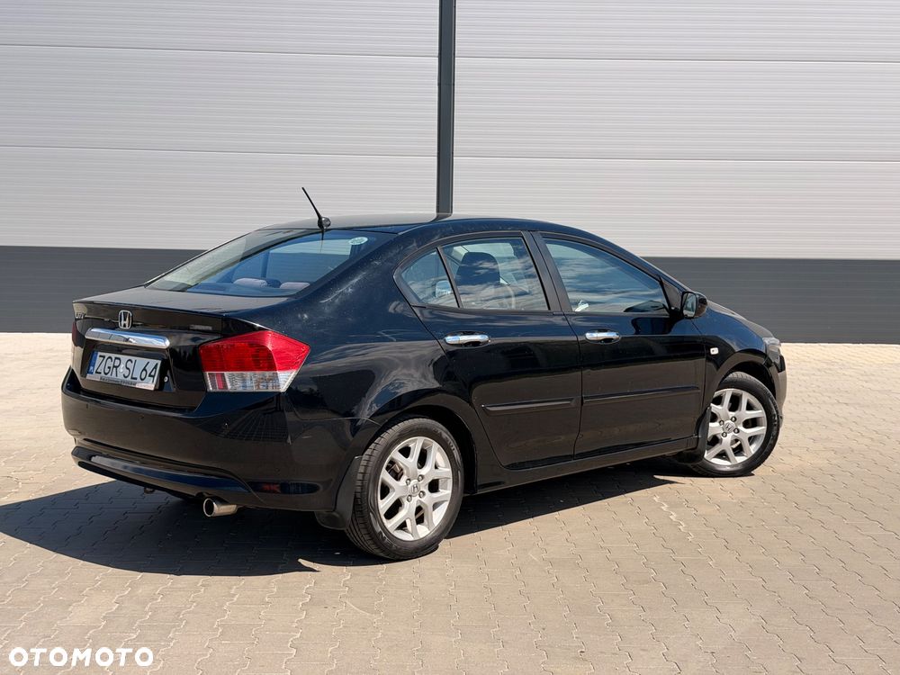Honda City 1.4 Comfort - 6