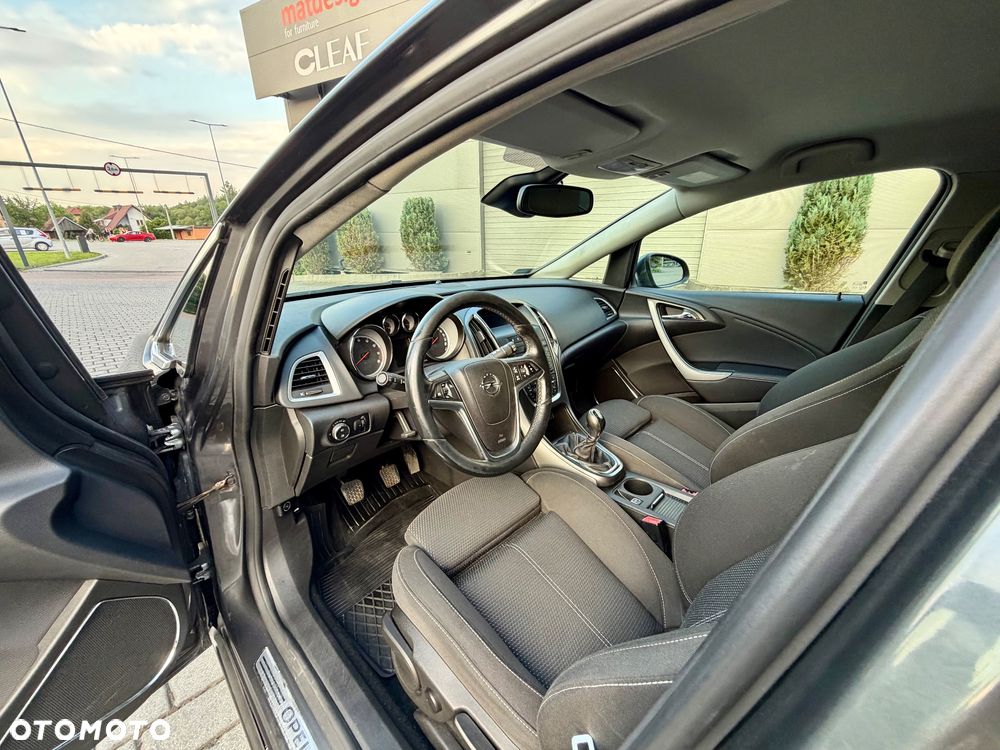 Opel Astra 1.4 Turbo Cosmo - 18