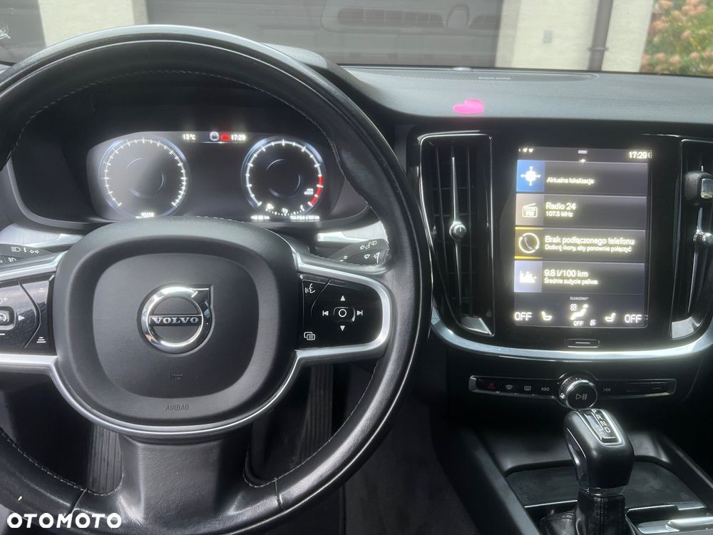 Volvo V60 T5 Geartronic Momentum - 11