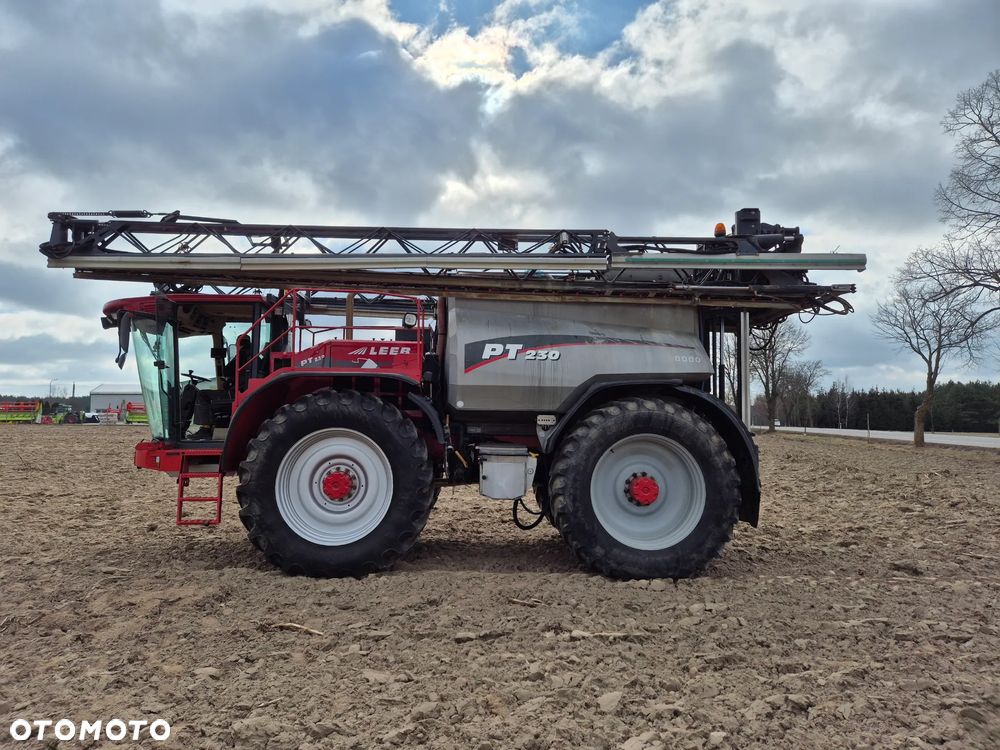 Horsch 299 tys netto opryskiwacz samojezdny Horsch Leeb PT 230 8000l - 5