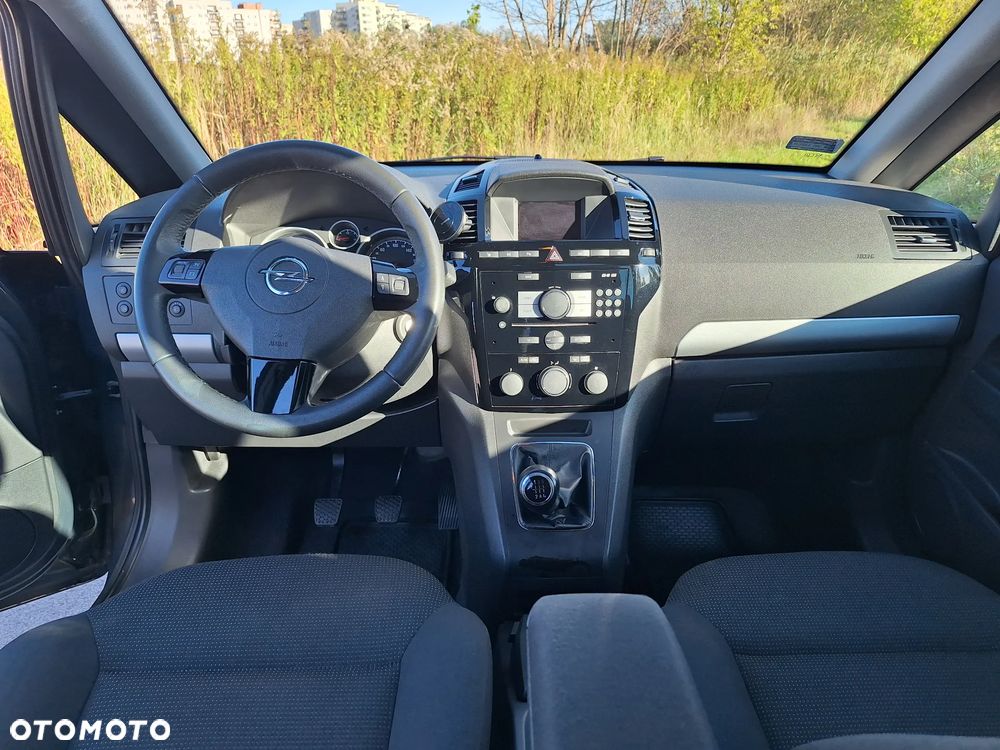 Opel Zafira 1.7 CDTI - 8