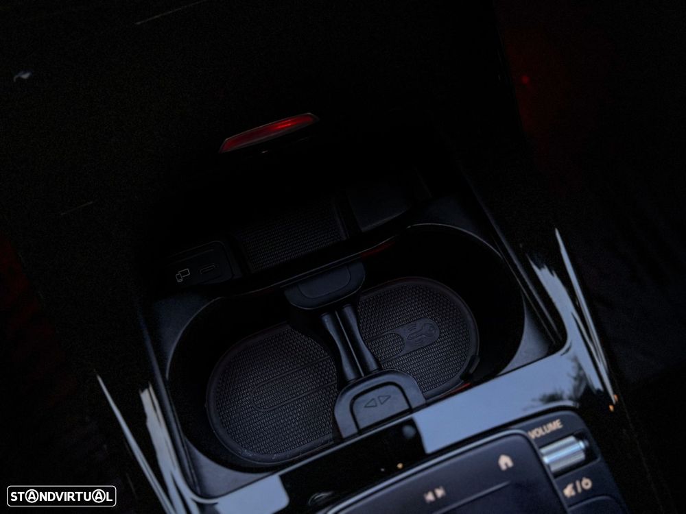 Mercedes-Benz A 35 AMG 4Matic - 53