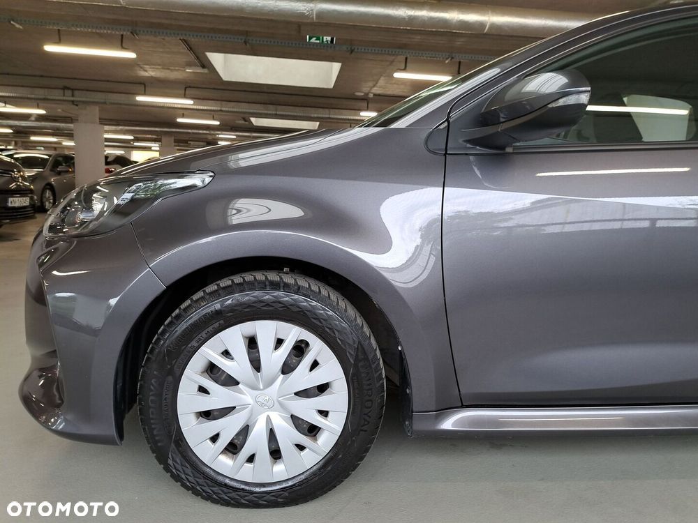 Toyota Yaris 1.5 Comfort - 32