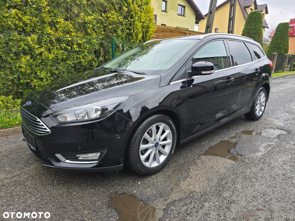 Ford Focus 1.0 EcoBoost Titanium - 4