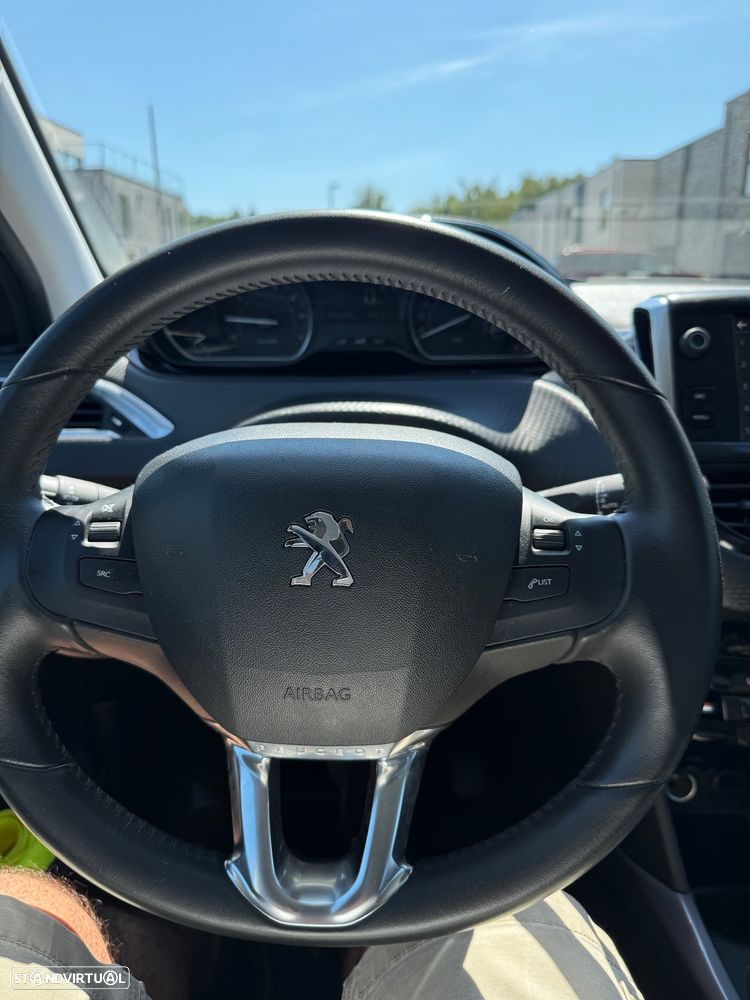 Peugeot 2008 PureTech 110 Stop&Start EAT6 Allure - 6