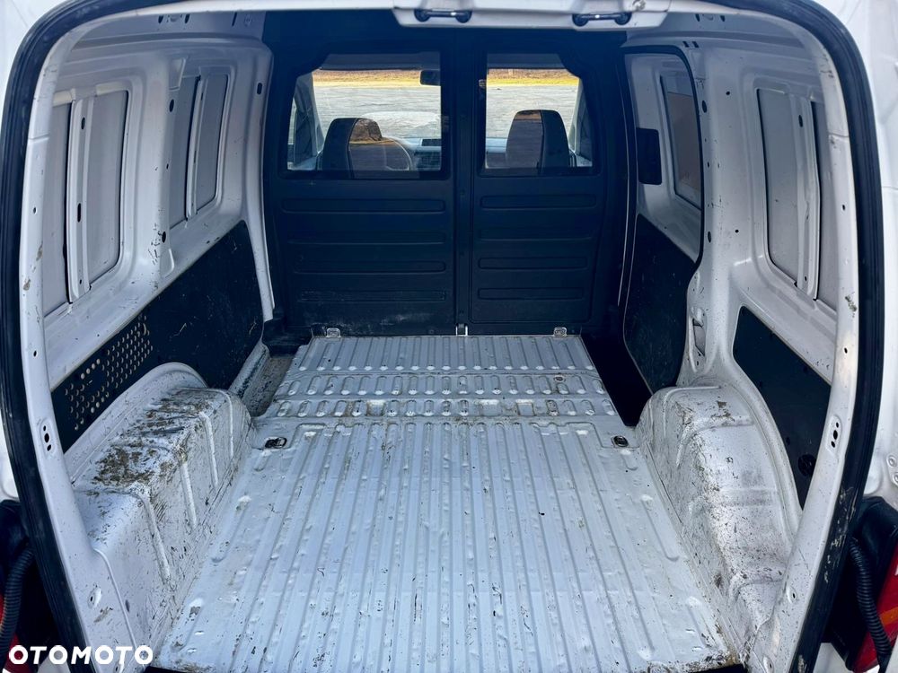 Volkswagen CADDY - 17