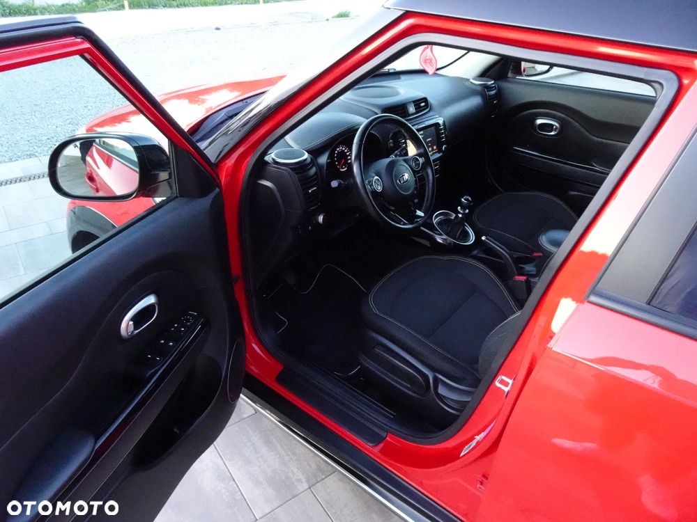 Kia Soul 1.6 CRDI XL - 18