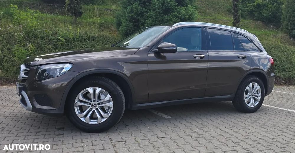Mercedes-Benz GLC - 11
