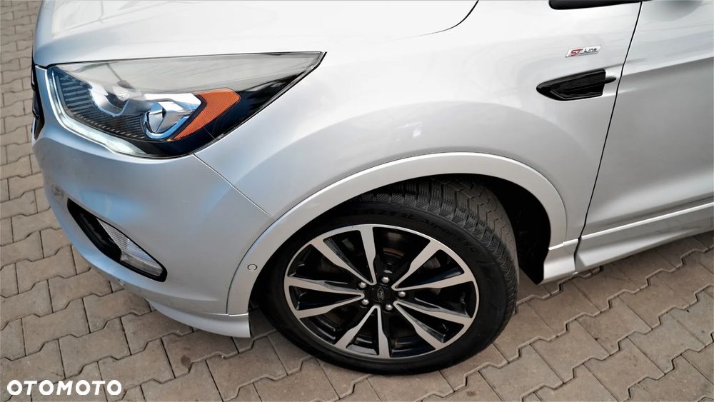 Ford Kuga 2.0 TDCi AWD ST-Line - 19
