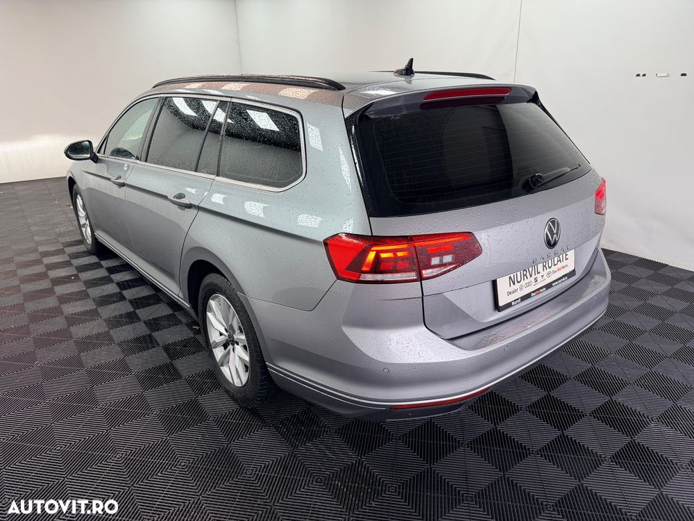Volkswagen Passat 2.0 TDI DSG Comfortline - 16