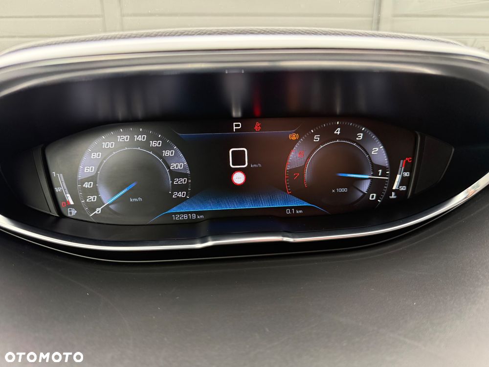 Peugeot 5008 1.6 PureTech GT Line S&S EAT8 - 27