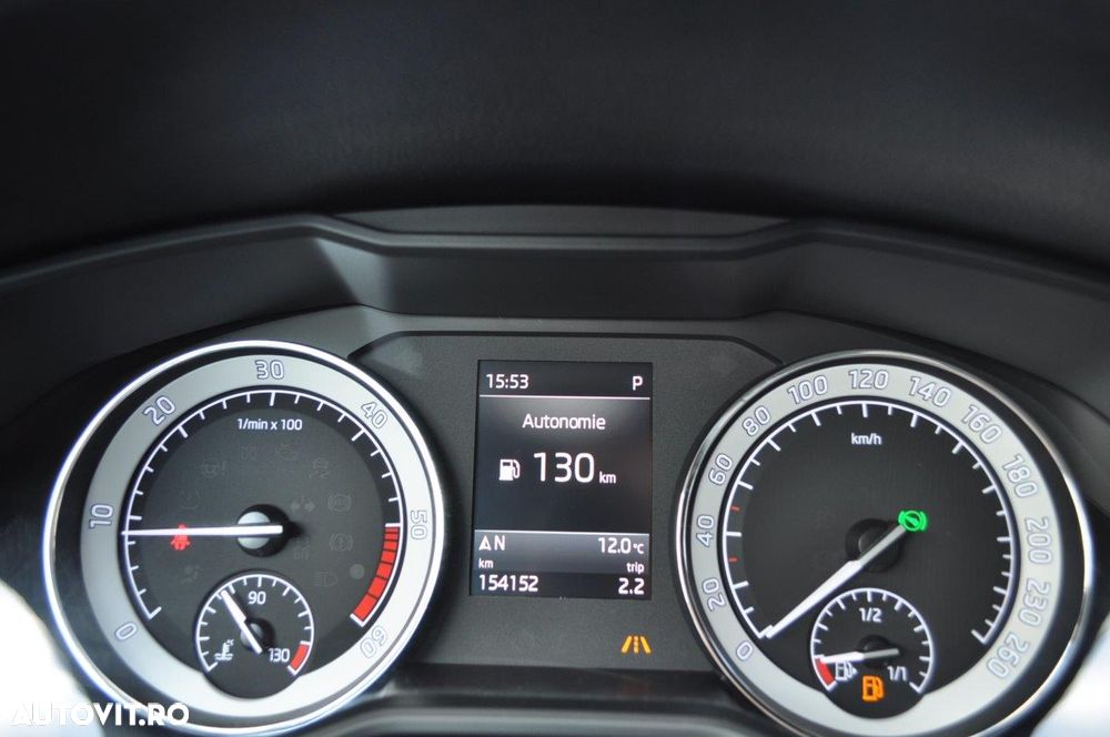 Skoda Superb 2.0 TDI DSG 4X4 Laurin & Klement - 20