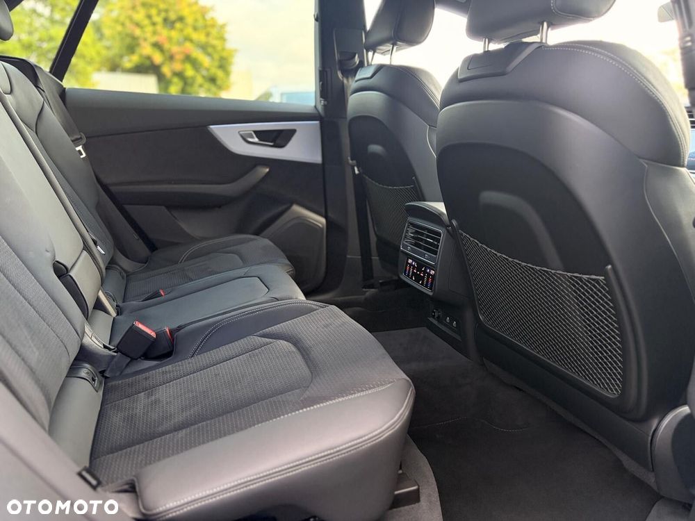 Audi Q8 50 TDI mHEV Quattro Tiptronic - 22