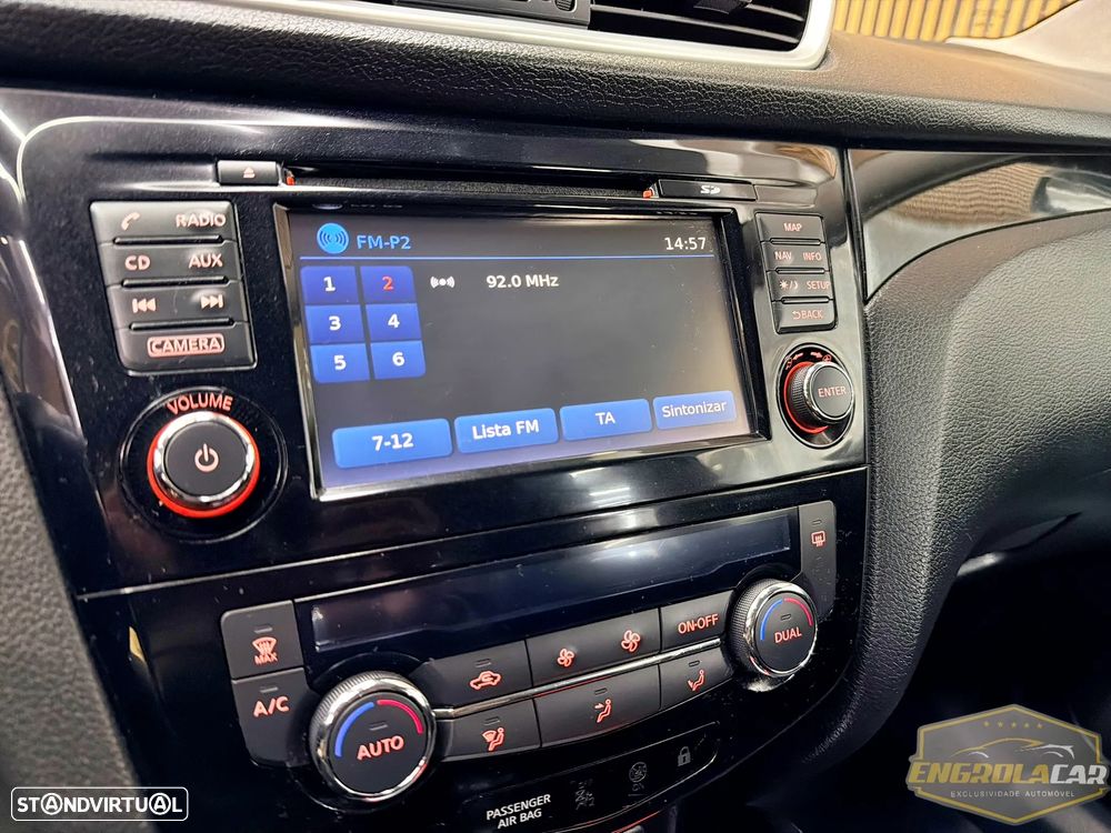 Nissan Qashqai 1.5 dCi N-Connecta RS+PS - 24