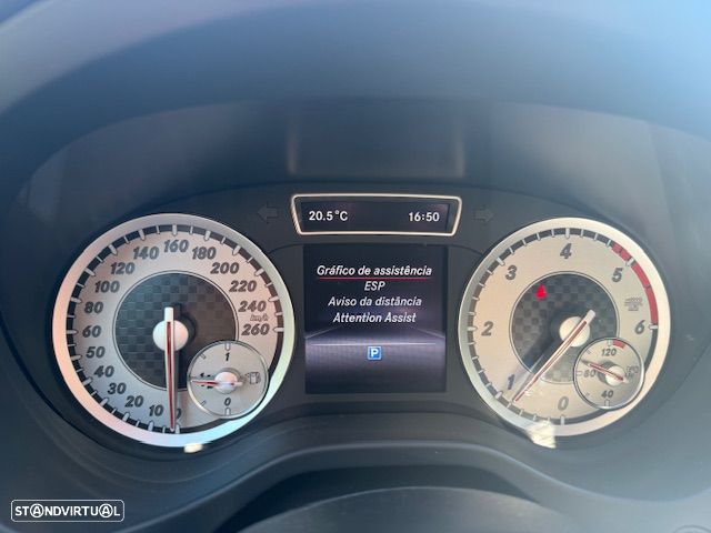 Mercedes-Benz A 180 CDI BE AMG Line - 14