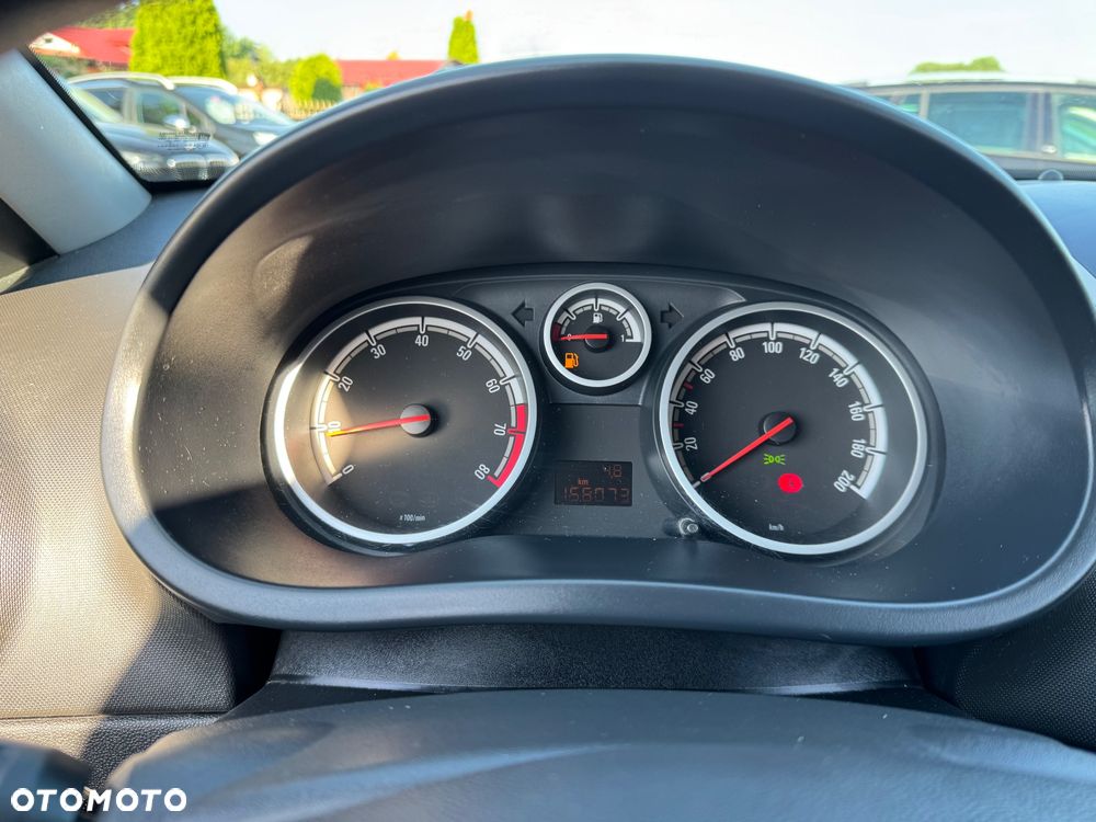 Opel Corsa - 9