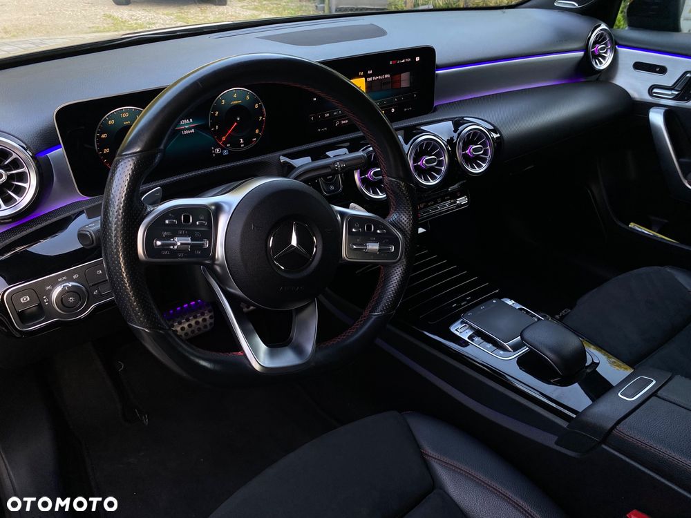 Mercedes-Benz Klasa A 250 Edycja specjalna 7G-DCT - 15