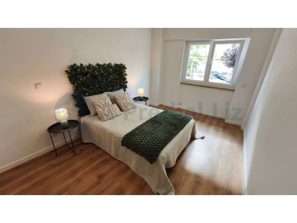 T2 remodelado em Benfica com suite + arrecadação 27m² | Elevador | ... - Grande imagem: 4/7