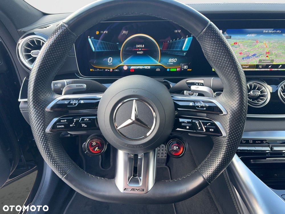 Mercedes-Benz AMG GT - 11