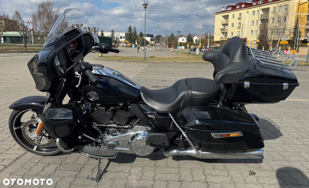 Harley-Davidson Touring Street Glide - 9