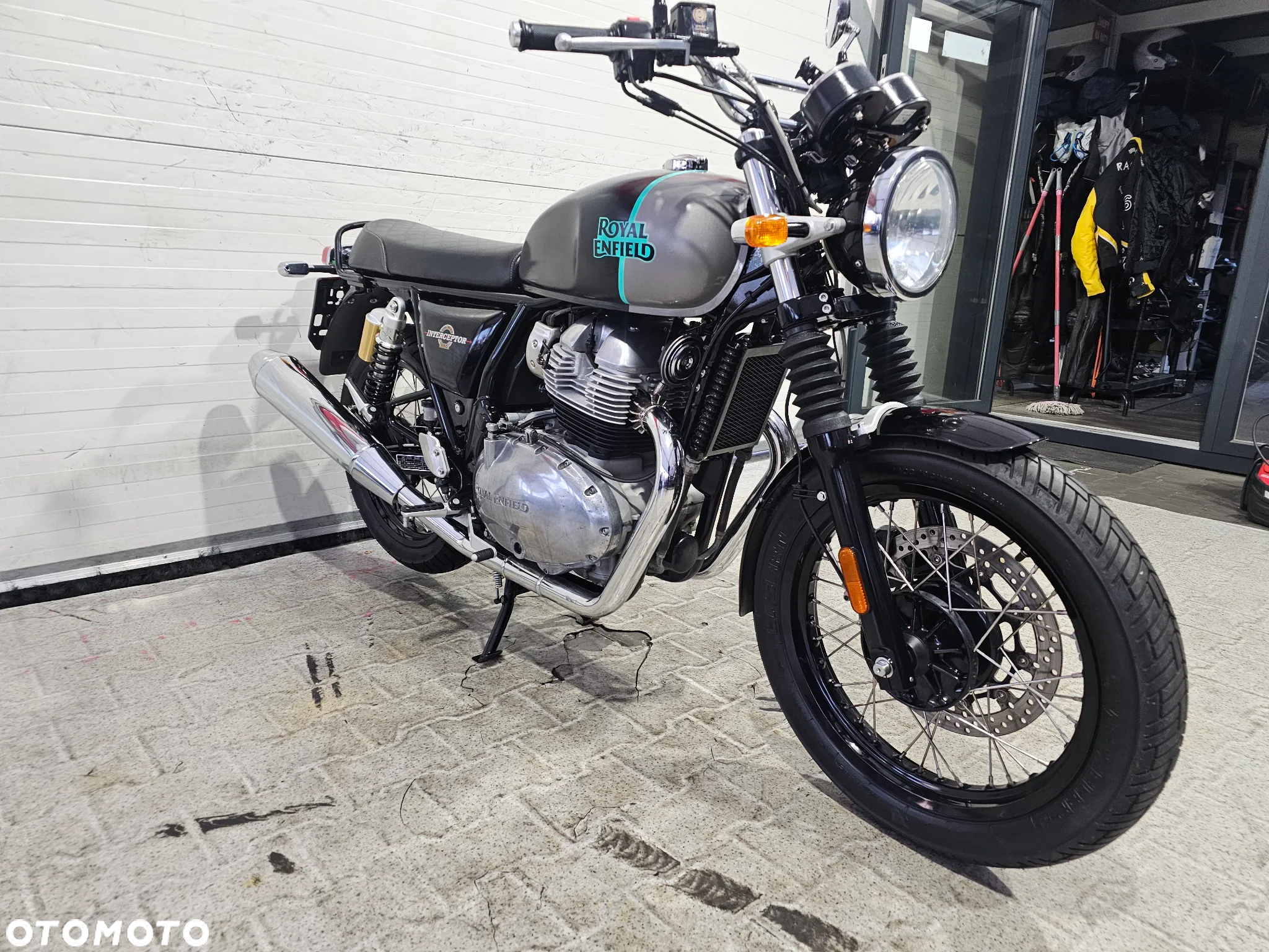 Royal Enfield Inny - 11