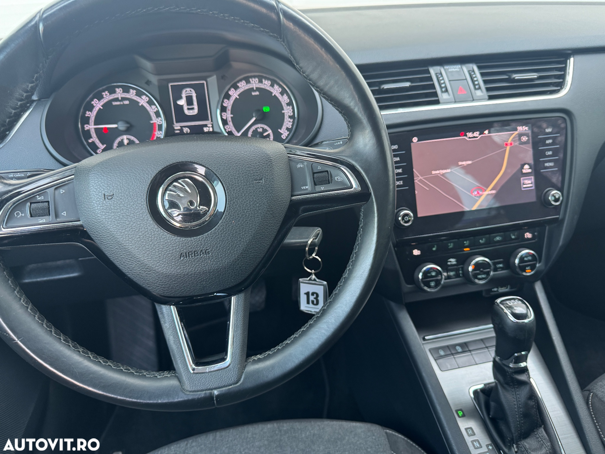 Skoda Octavia - 8
