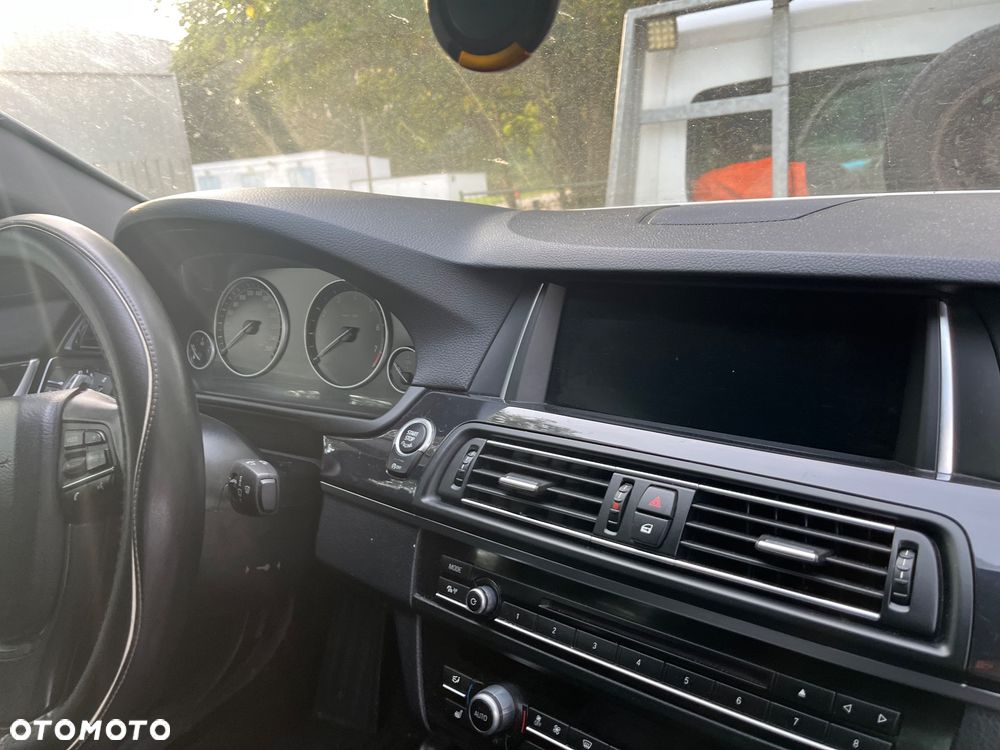 BMW Seria 5 - 11