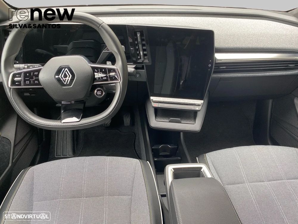 Renault Mégane E-Tech - 11