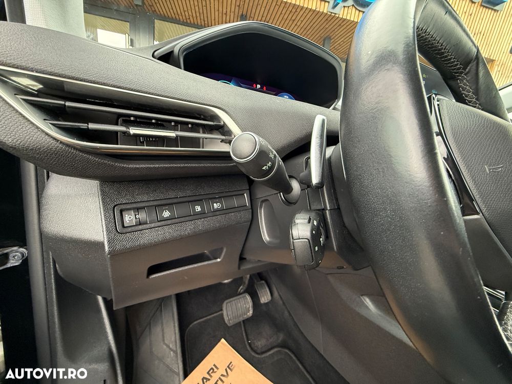 Peugeot 3008 225 e-EAT8 Allure Pack - 23