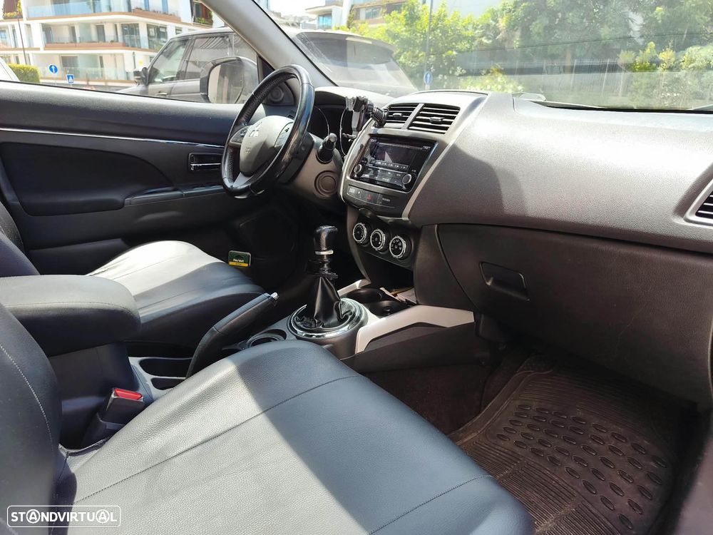 Mitsubishi ASX 1.8 DI-D Instyle - 11