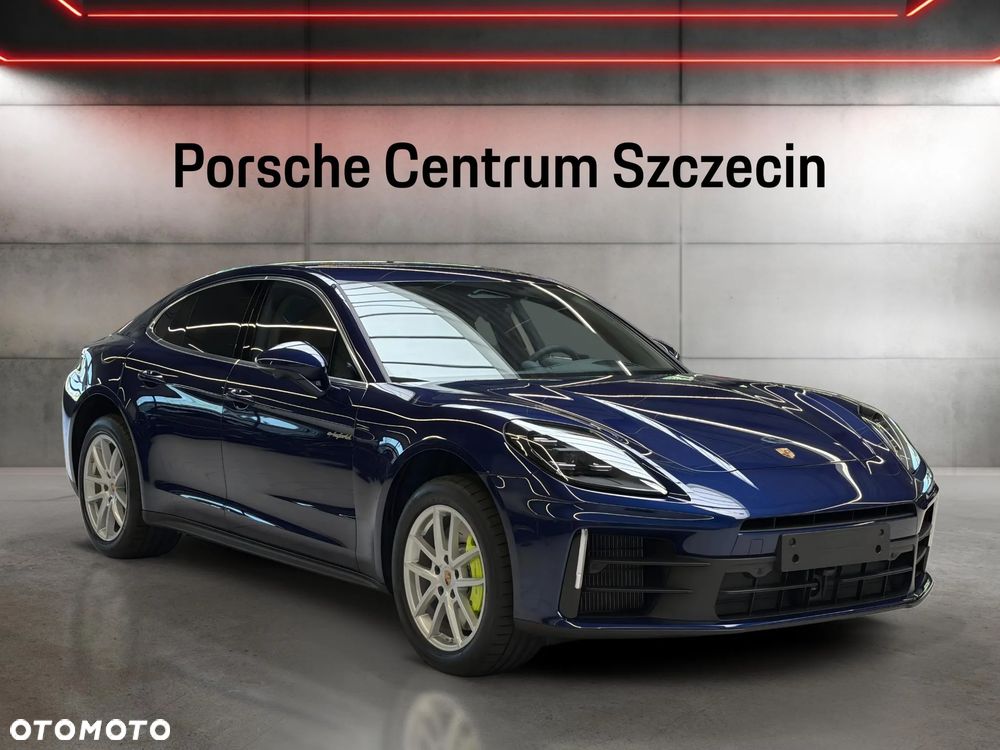Porsche Panamera 4 E-Hybrid PHEV - 8