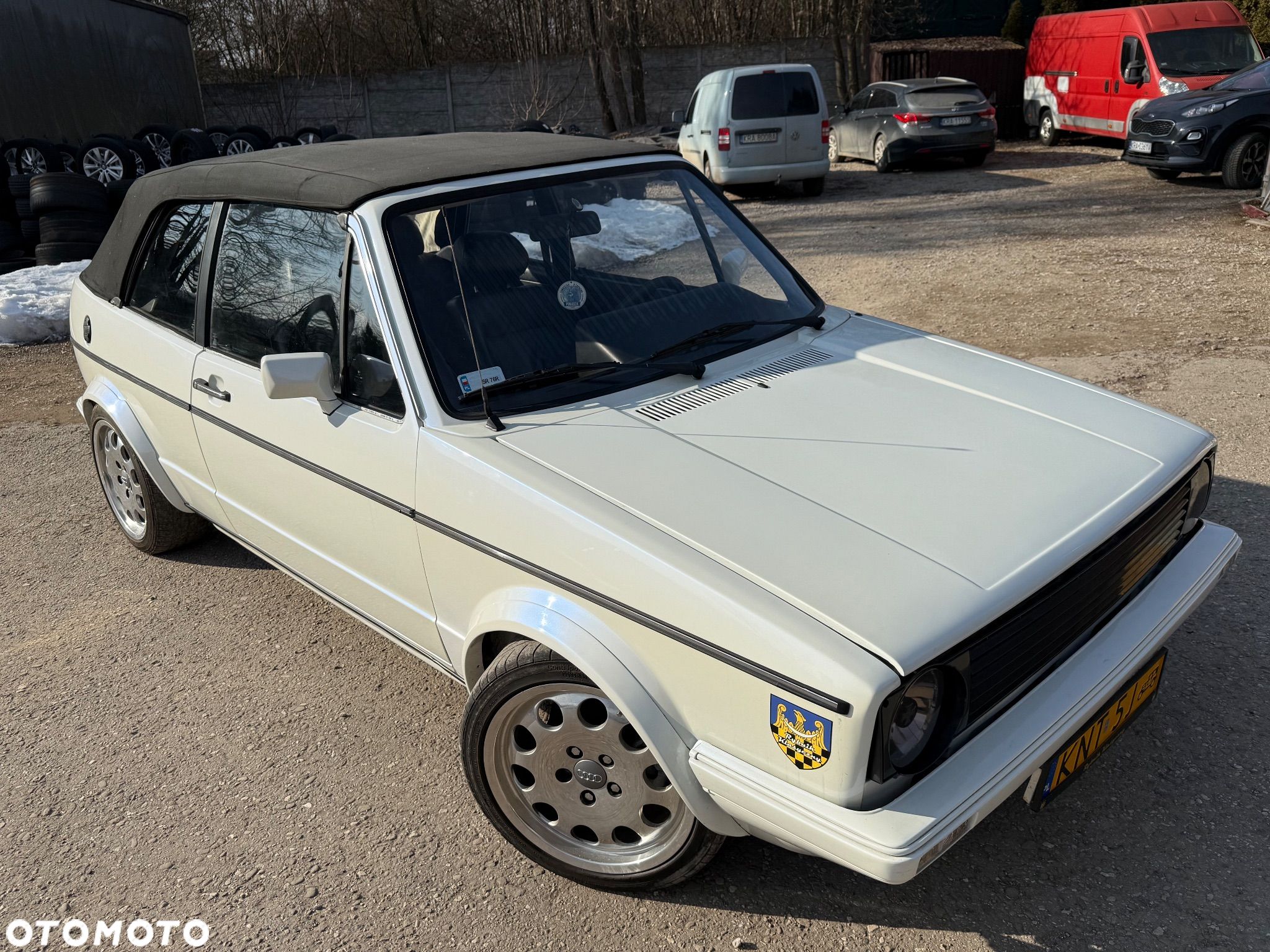 Volkswagen Golf 1.6 CL - 1