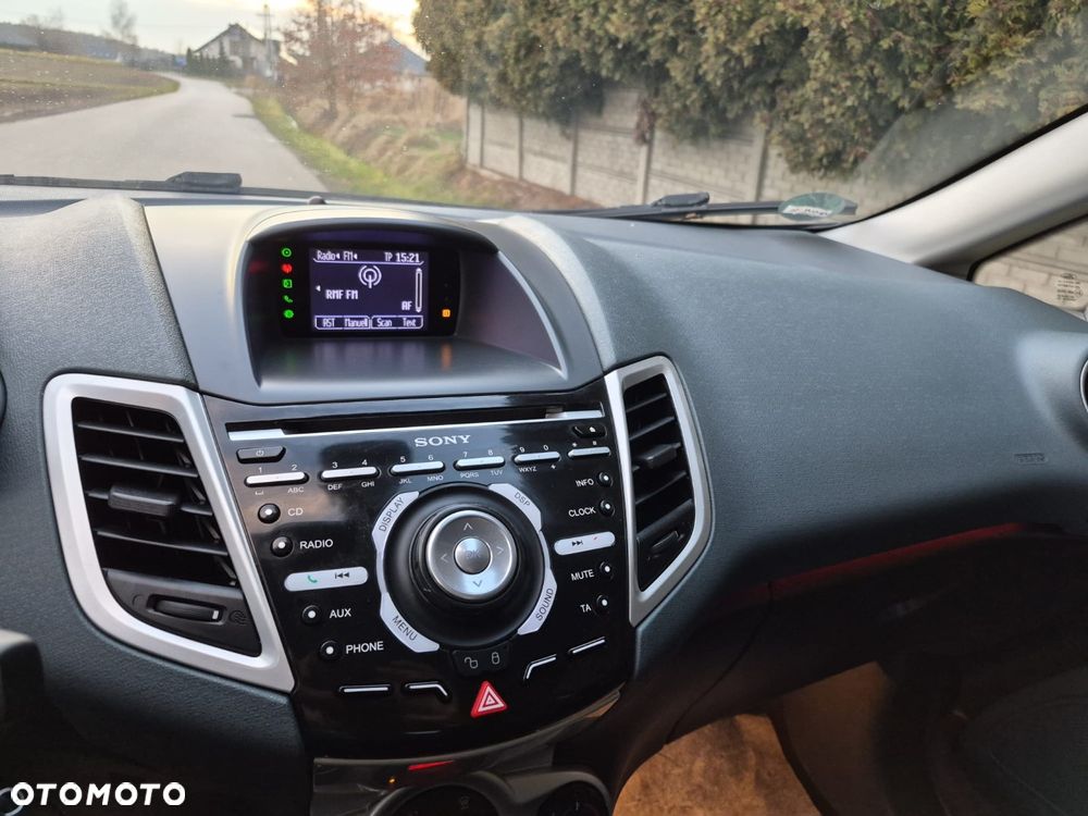 Ford Fiesta 1.25 Platinium X - 7