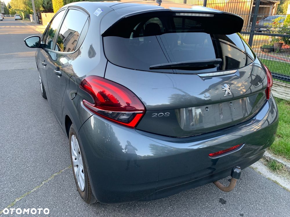 Peugeot 208 1.6 BlueHDi Active S&S - 9