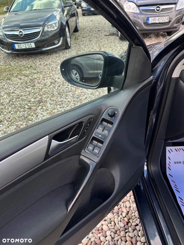 Volkswagen Golf 1.6 TDI DPF Comfortline - 8