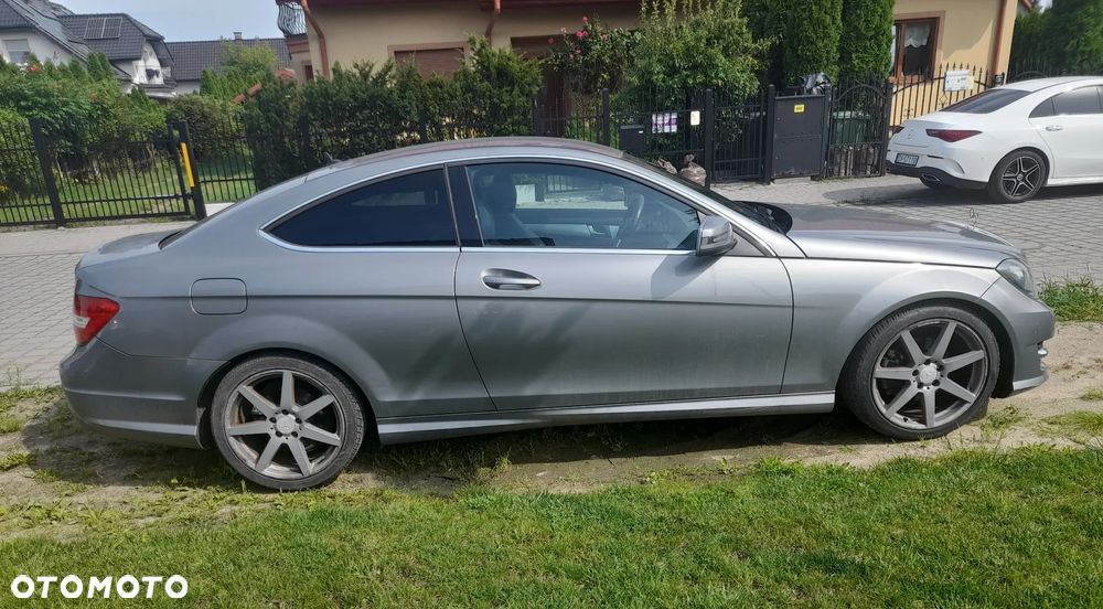Mercedes-Benz Klasa C - 2