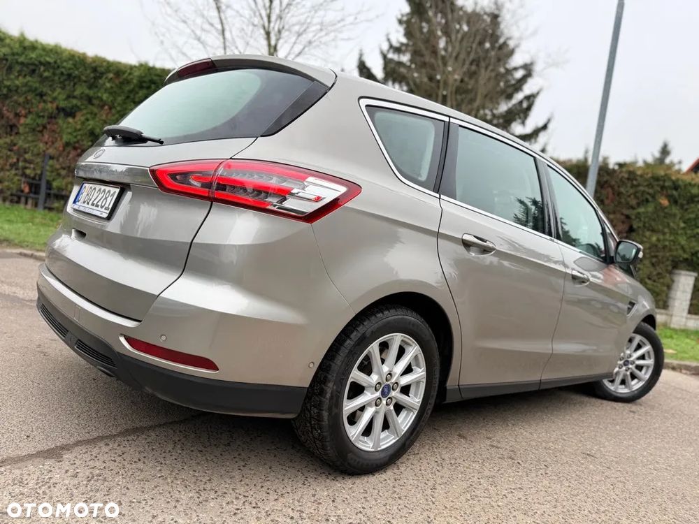 Ford S-Max 2.0 TDCi Titanium - 16