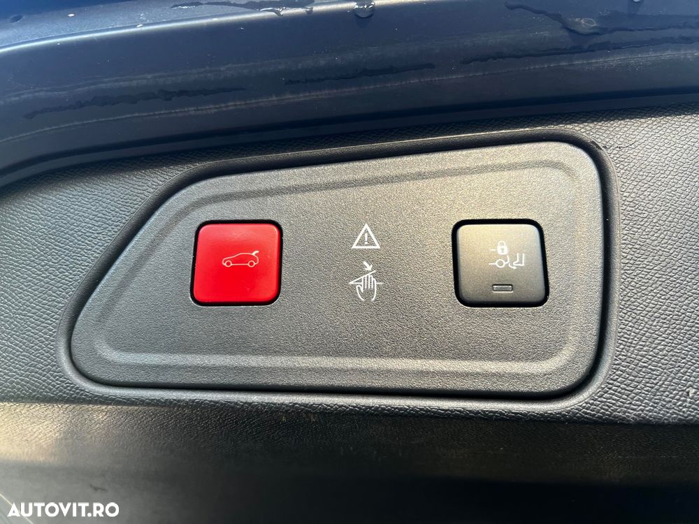 Peugeot 3008 2.0 BlueHDI S&S EAT6 GT - 12