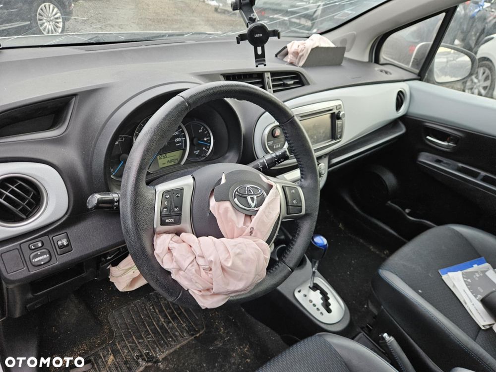 Toyota Yaris 1.5 VVT-i Edition-S - 11