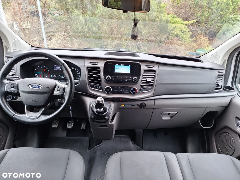 Ford Transit Custom - 17