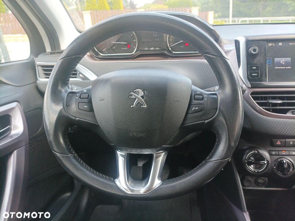 Peugeot 2008 PureTech 82 Urban Move - 32